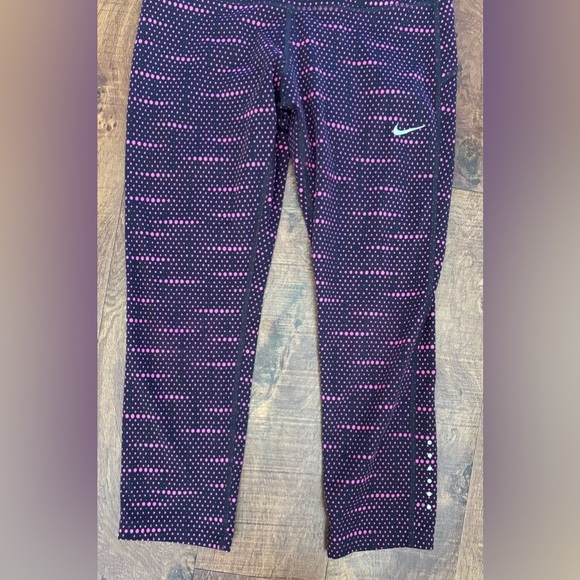 Nike running woman cropped leggings Sz small pockets - Picture 4 of 11